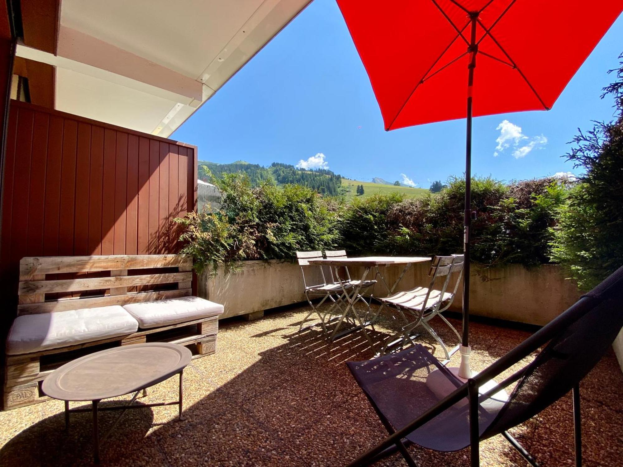 Appartement Cosy Avec Terrasse Sud - Proche Village La Clusaz Dış mekan fotoğraf